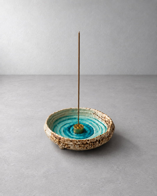 Bitan Crackle Glaze Ceramic Incense Holder with Metal Insert - VELORIEN