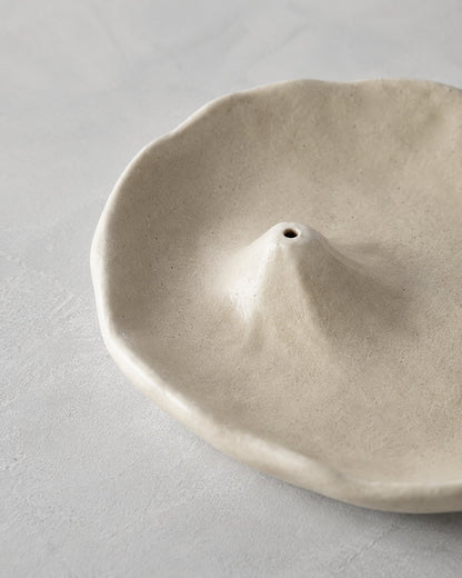 Drift Off-White Ceramic Incense Holder - VELORIEN