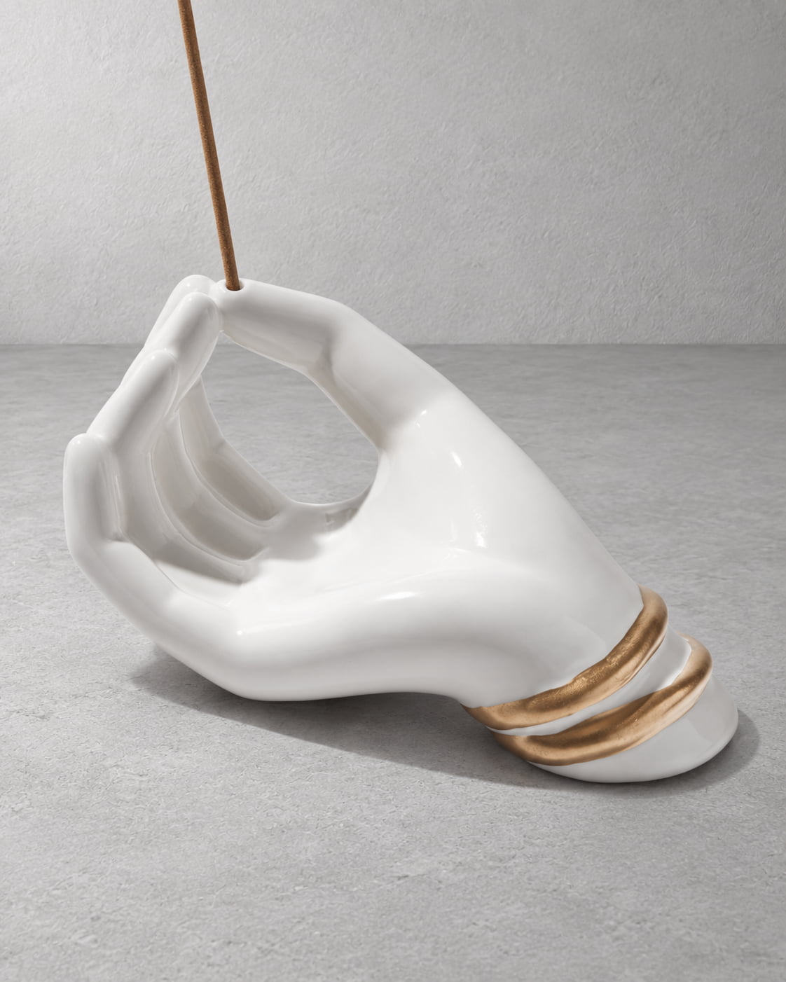 Gesture Hand Ceramic Incense Holder - VELORIEN