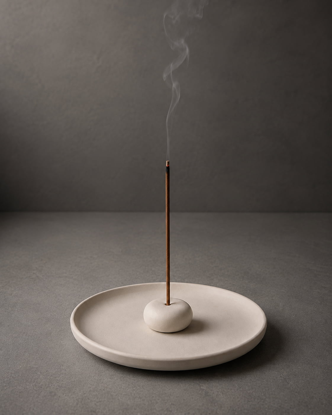 Halo Ceramic Incense Holder - VELORIEN