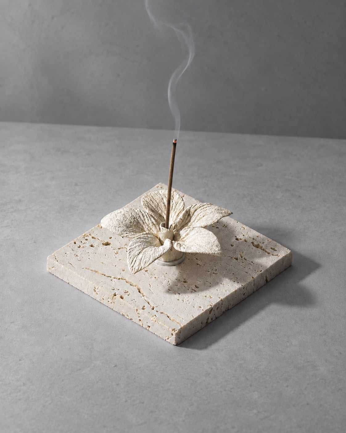 Hand-Formed Petal Ceramic Incense Holder - VELORIEN