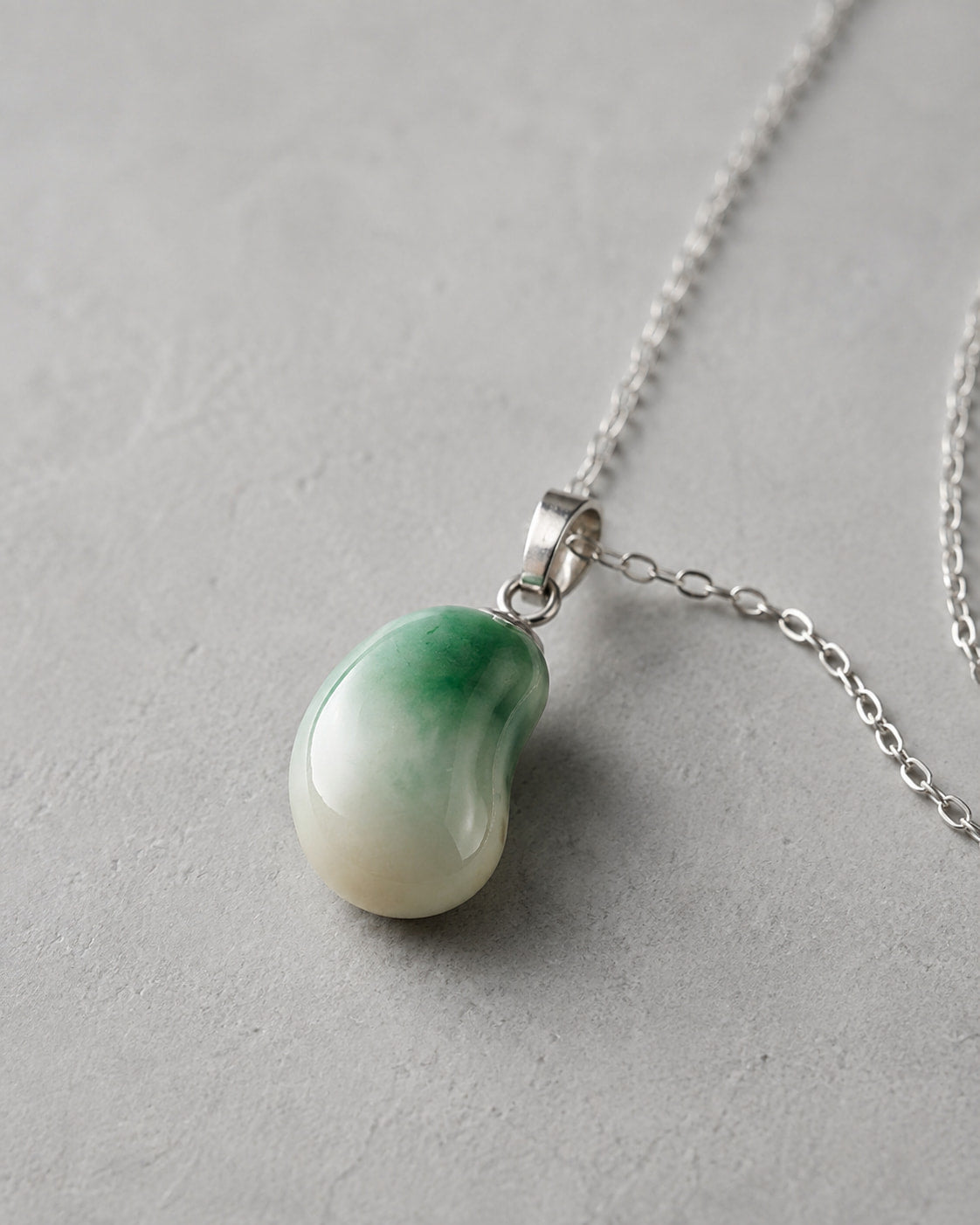 Jade Mist Ceramic Pendant Necklace - VELORIEN