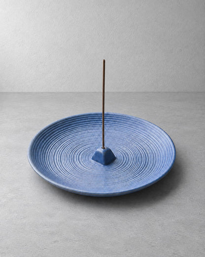 Rill Blue Ceramic Incense Holder - VELORIEN