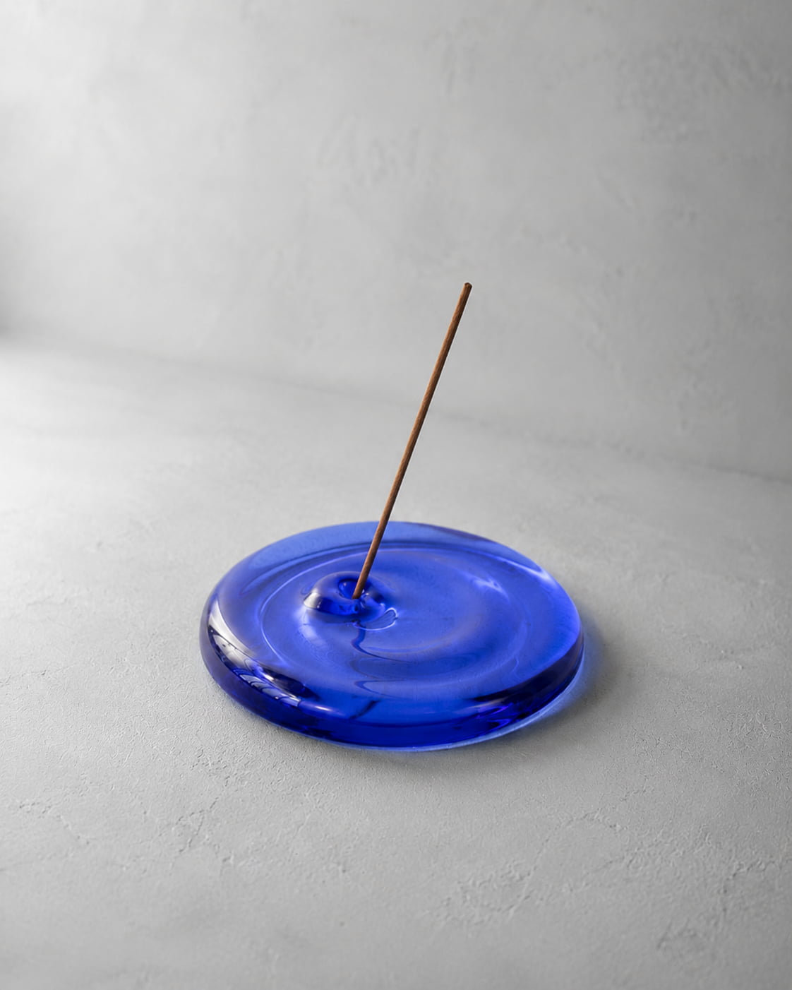 Ripple High-Borosilicate Glass Incense Holder - VELORIEN